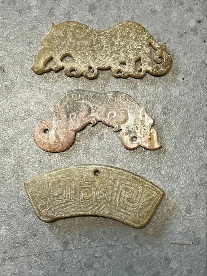 Set of 3 Vintage Chinese Style Carved Jade Pendants